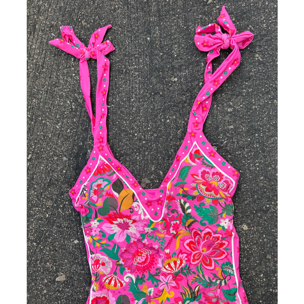 NEW Beach Riot Akira One Piece Swimsuit Size Small - Picture 9 of 14